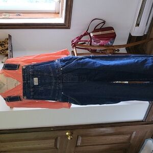 Great Levis overalls NWOT